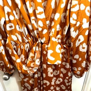 Entro Orange and White Patterned Skort